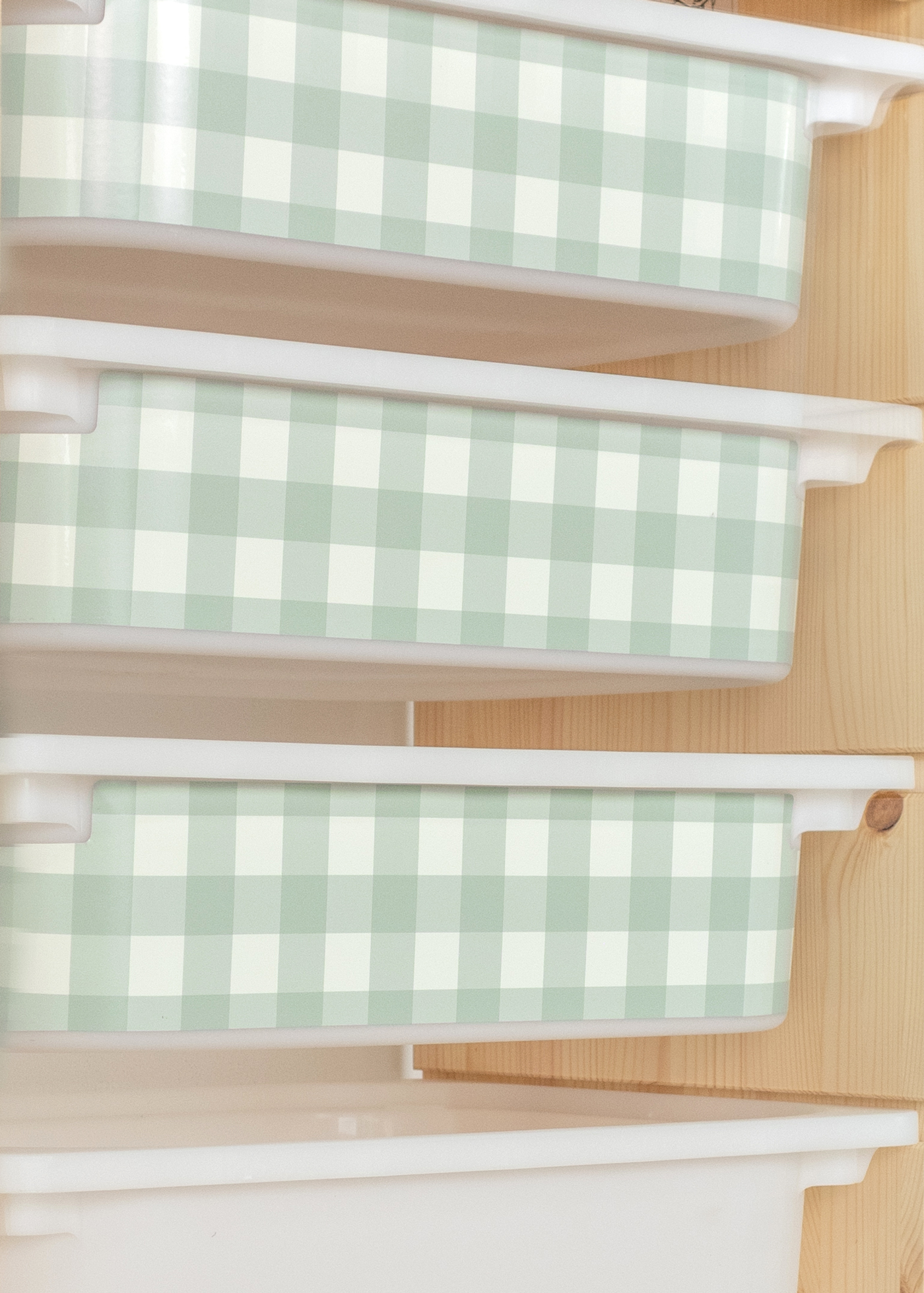 stickerset ikea trofast box klein laengsseite vichy karo eukalyptus 3er set 1 stickerset ikea trofast box klein laengsseite vichy karo eukalyptus 3er set