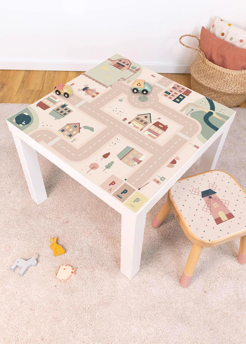 Ikea Lack Kindertisch mit Klebefolie Spielstraße