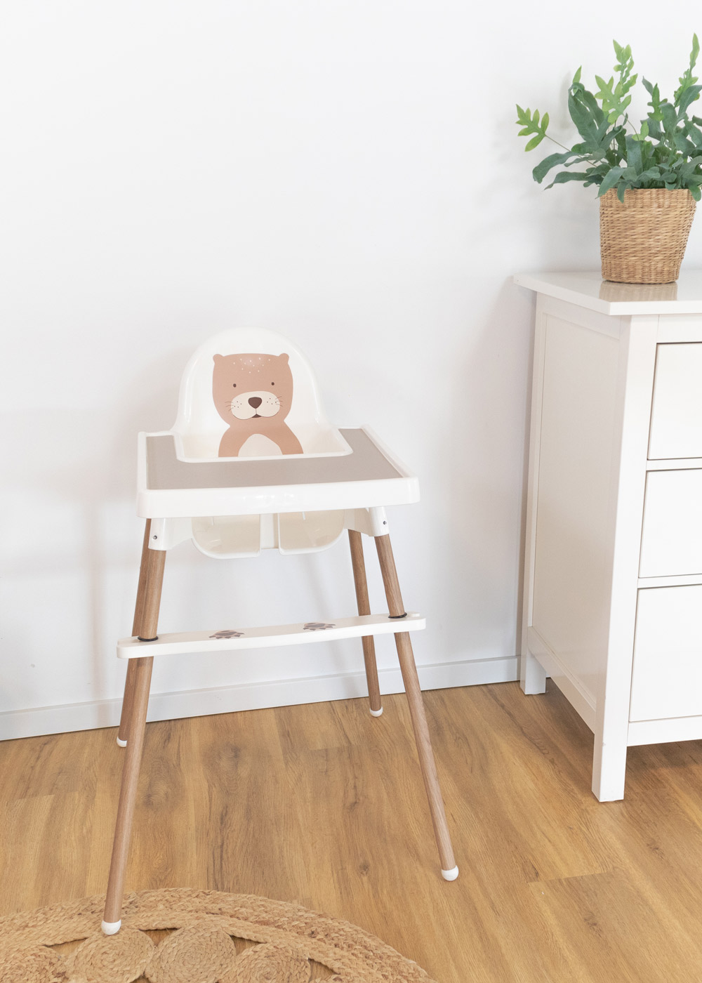 Tier-Klebefolie für Ikea Antilop Hochstuhl Tier-Klebefolie für Ikea Antilop Hochstuhl