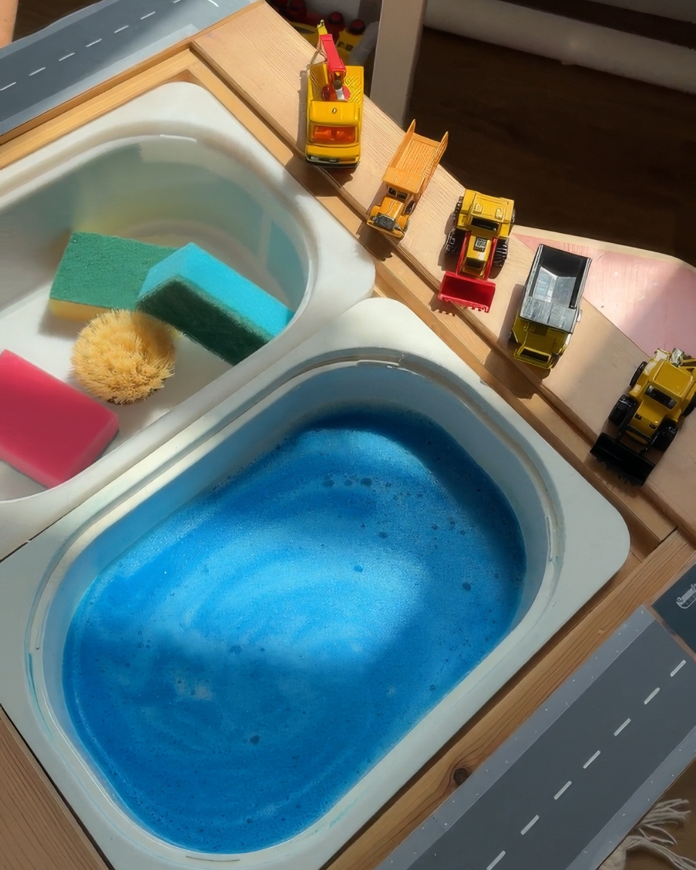 Wassertank, Spielzeugwerkzeuge, Schwamm, Pinsel, Kunststoffküche