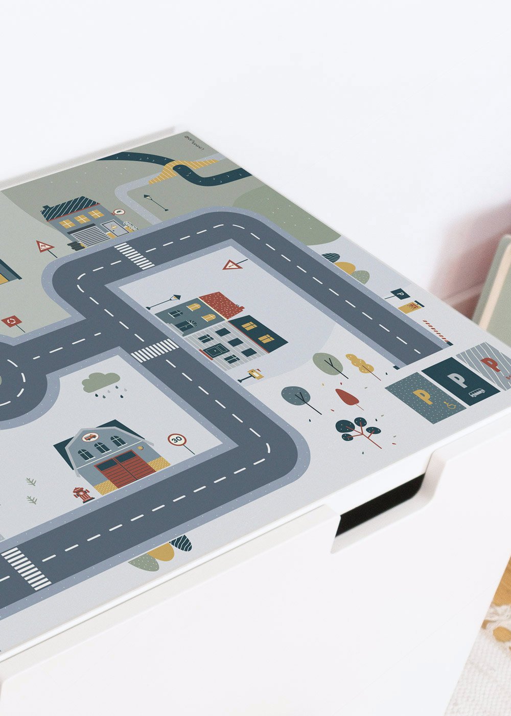 Ikea Stuva Kinderbank Bank mit Klebefolie mit Spielstraße Motiv von Limmaland verschönern Ikea Stuva Kinderbank Bank mit Klebefolie mit Spielstraße Motiv von Limmaland verschönern