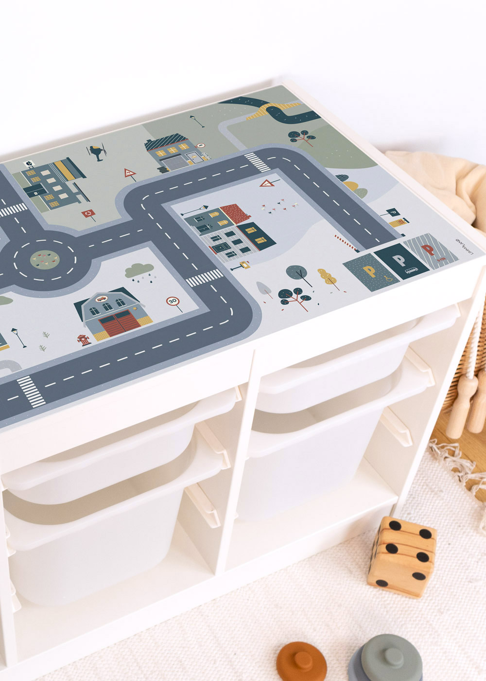 Ikea Trofast Regal mit Klebefolie mit Spielstraße Motiv von Limmaland verschönern Ikea Trofast Regal mit Klebefolie mit Spielstraße Motiv von Limmaland verschönern