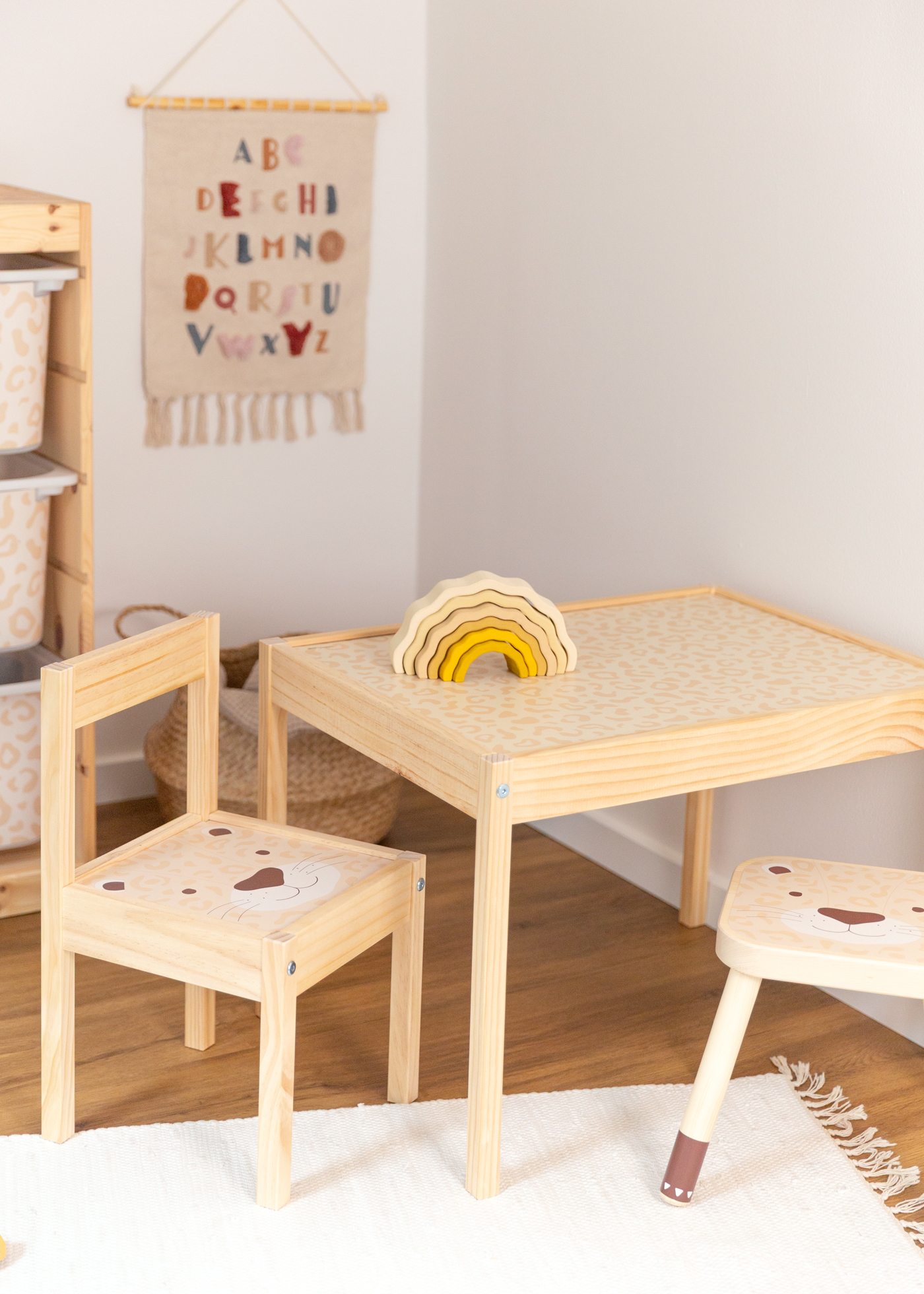 klebefolie ikea flisat kindertisch leo 3 klebefolie ikea flisat kindertisch leo 3