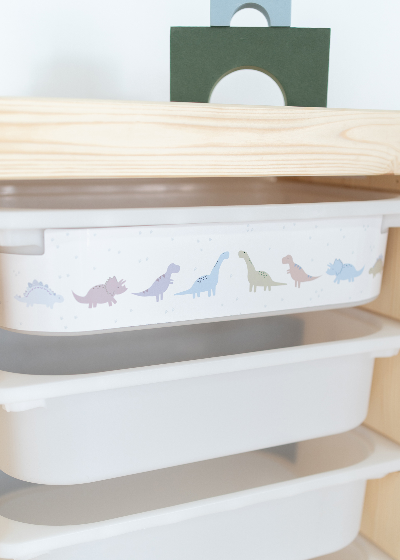 stickerset ikea trofast box klein dino laengsseite 1 stickerset ikea trofast box klein dino laengsseite