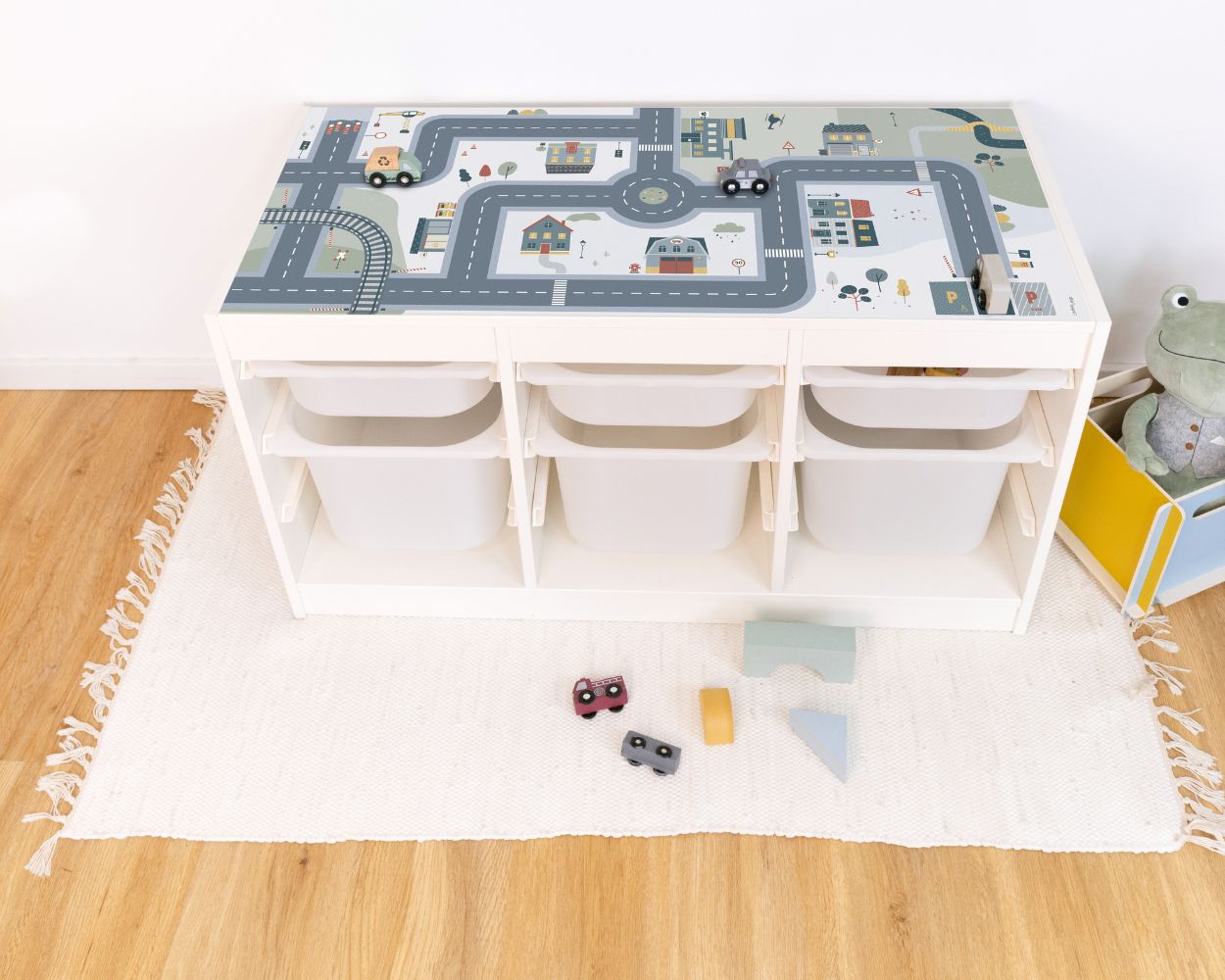 IKEA TROFAST Straße Beklebung Jungenzimmer IKEA TROFAST Straße Beklebung Jungenzimmer