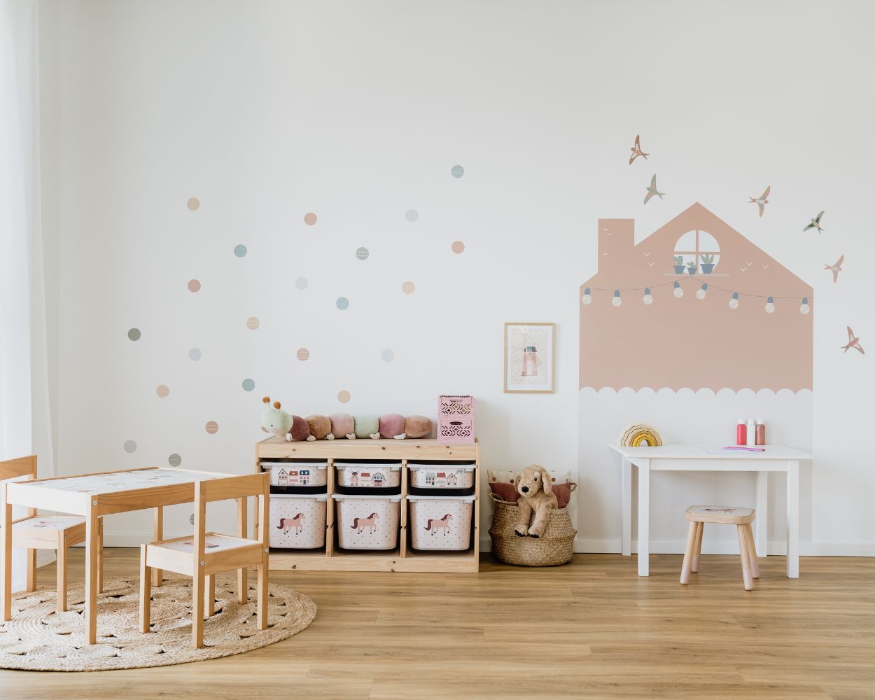 Wandtattoos für das Kinderzimmer entdecken bei Limmaland Das Kinderzimmer Mädchen als Portrait