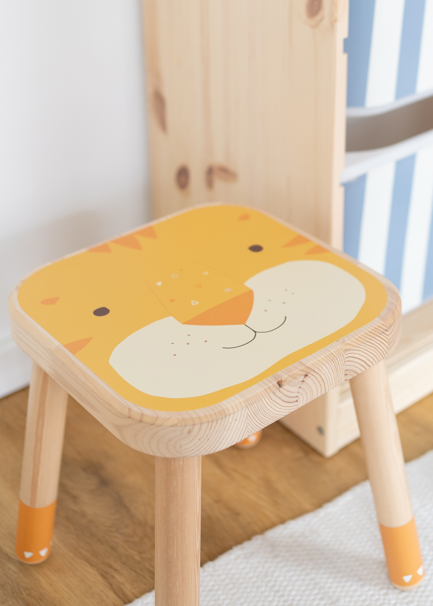klebefolie ikea flisat kinderhocker tierig tiger 02