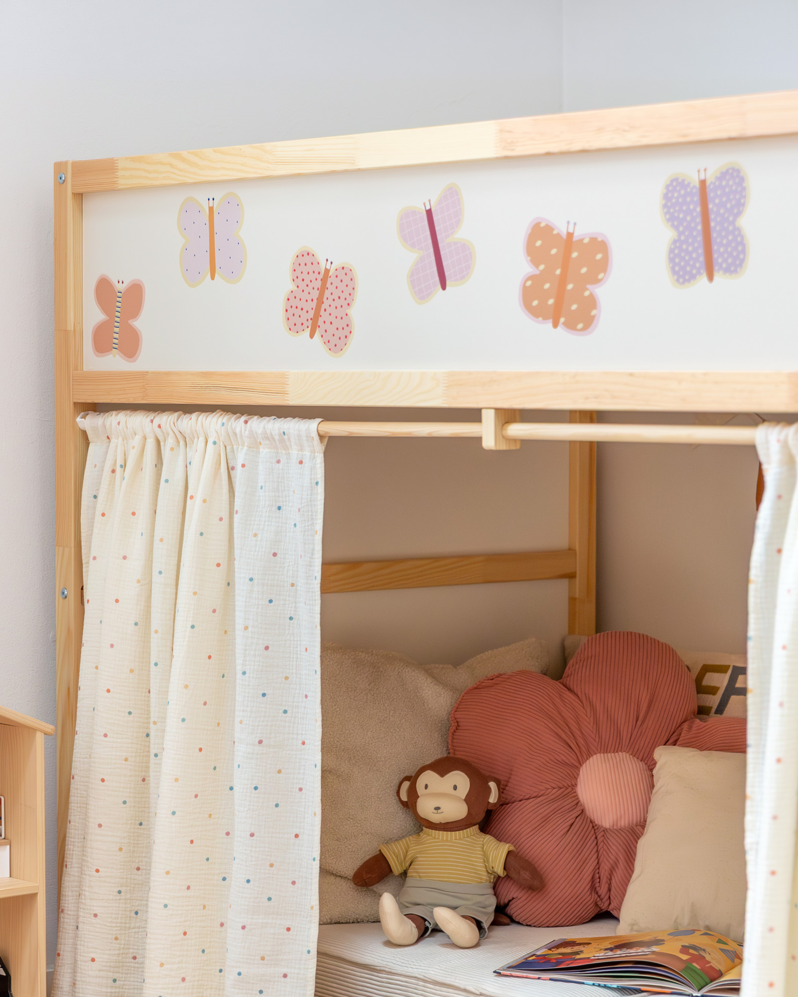 klebefolie ikea kura hochbett smetterlin 2er set 1