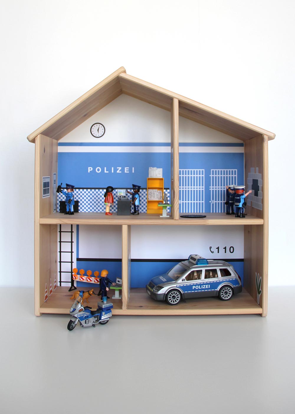Ikea Flisat Puppenhaus Tapete Polizei Komplettansicht