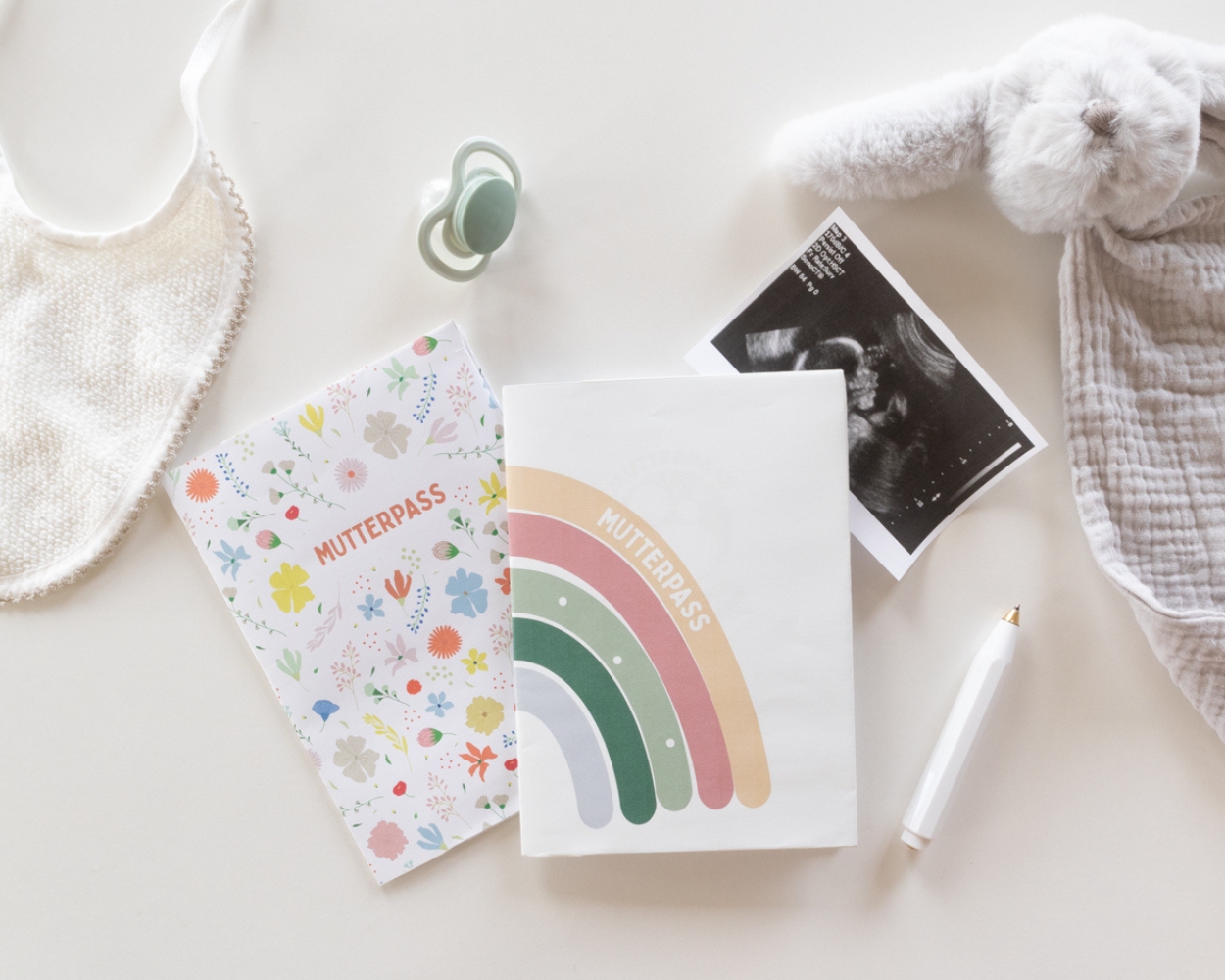 Créer une pochette pour le carnet de maternité
