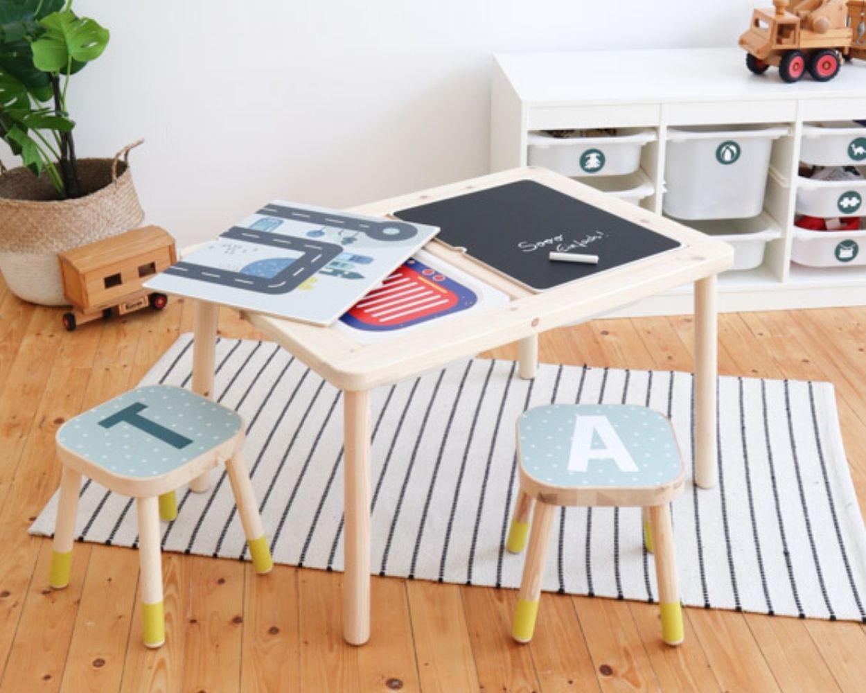 Kleines Kinderzimmer Multifunktionstisch Kleines Kinderzimmer Multifunktionstisch