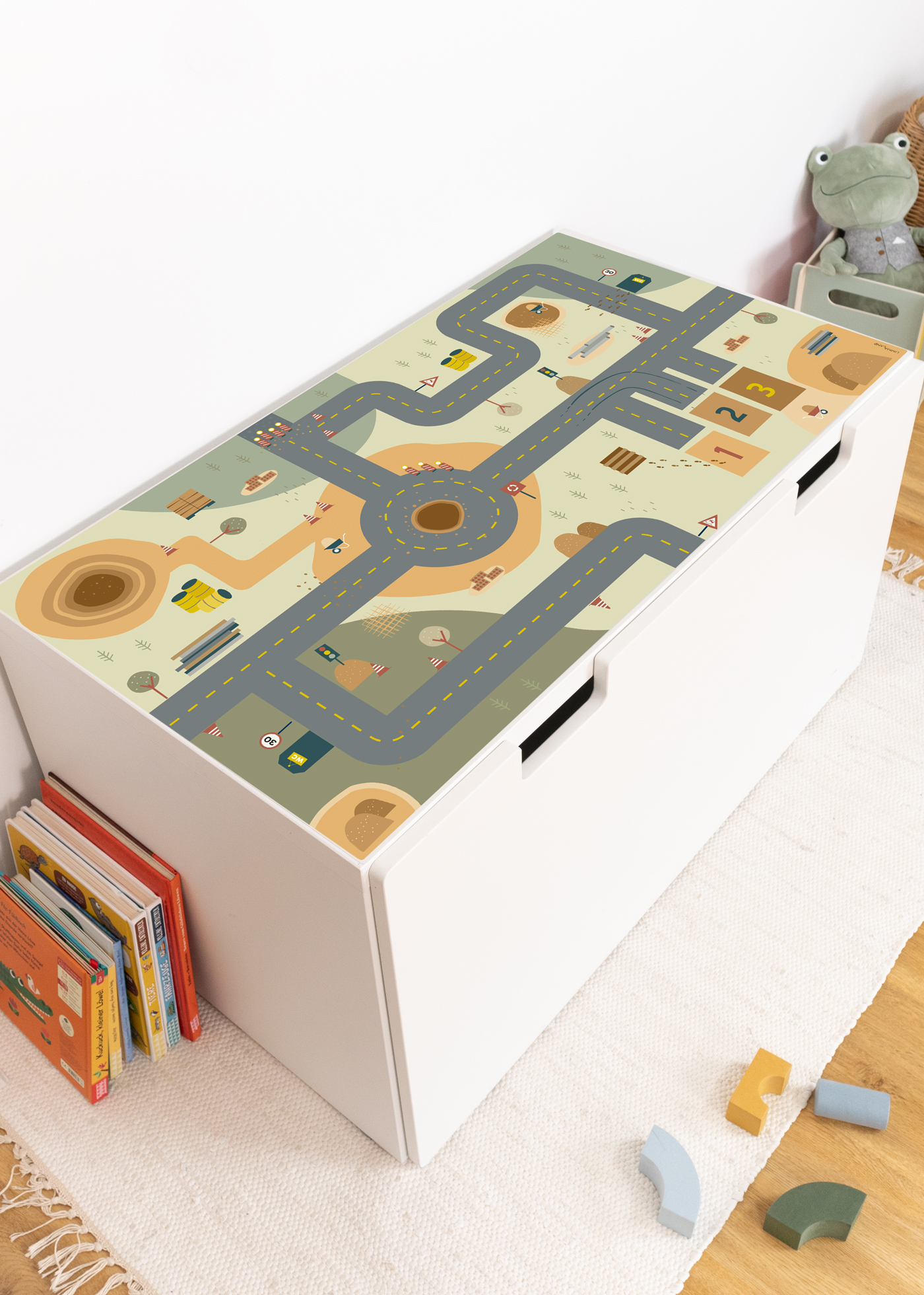 Baustellenmotiv für IKEA Spieltisch verschönern Spielstraße Klebefolie für IKEA Spieltisch gestalten